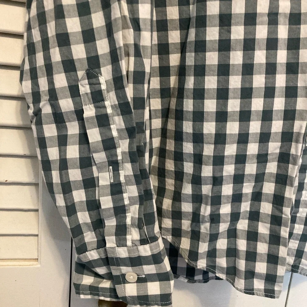 Men’s J.Crew Gingham Blue And White Button Down Shirt Size Large